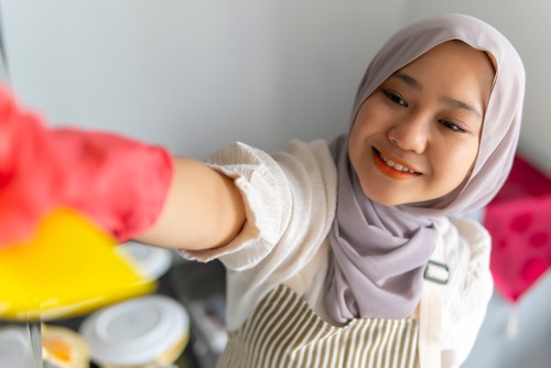 Spring Cleaning Hari Raya